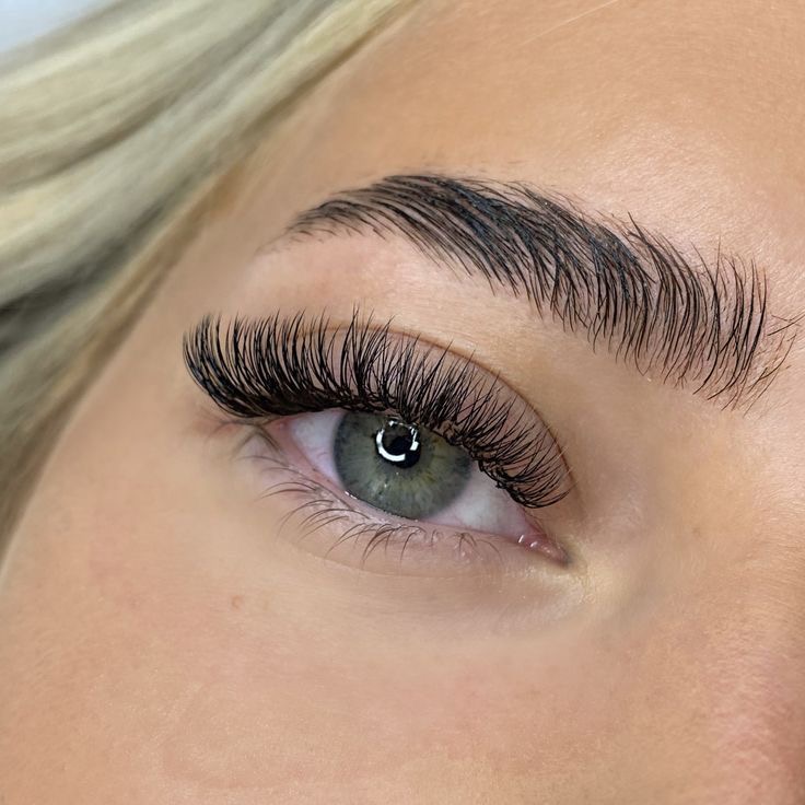 Hybrid lash set